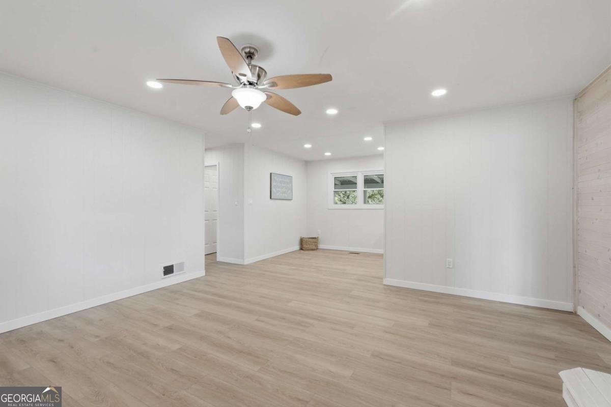 667 Wo Smith Road Jefferson - Photo 14