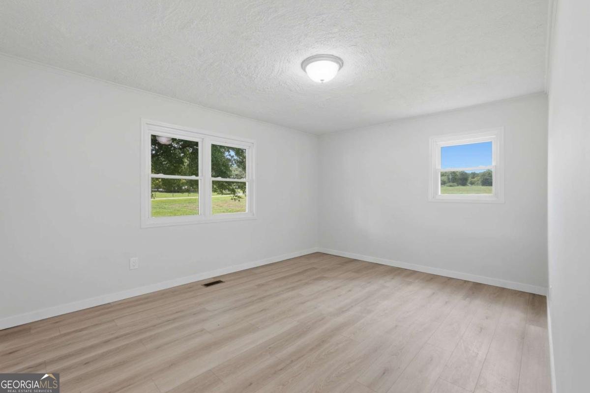 667 Wo Smith Road Jefferson - Photo 27