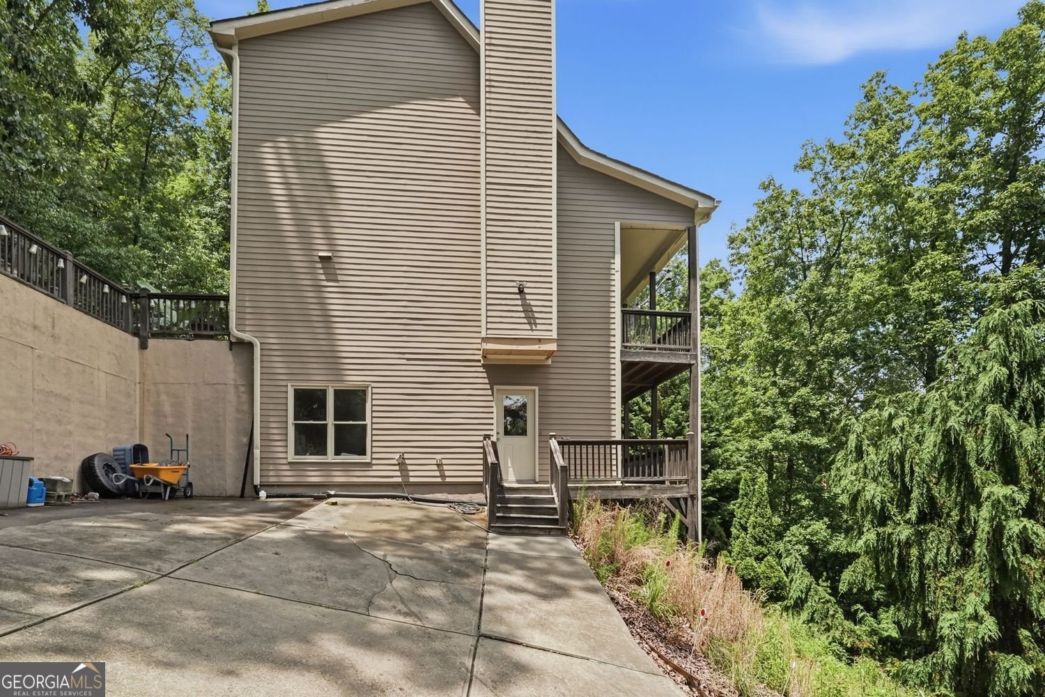 930 Lake Arrowhead Drive Waleska - main photo