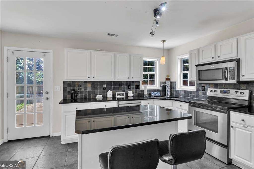 915 Charter Club Drive Lawrenceville - Photo 12