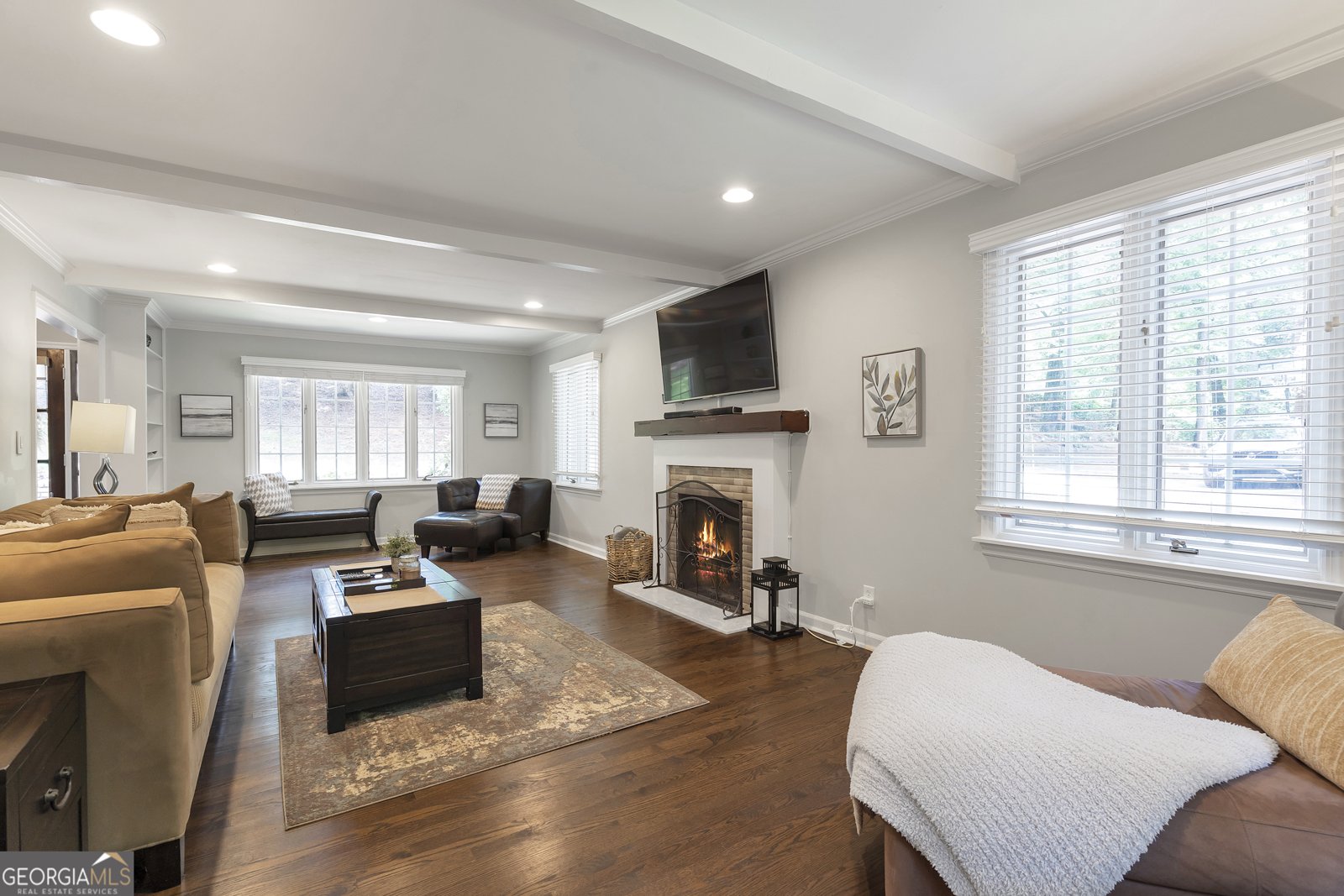 34 River Park Drive Sandy Springs - Photo 9