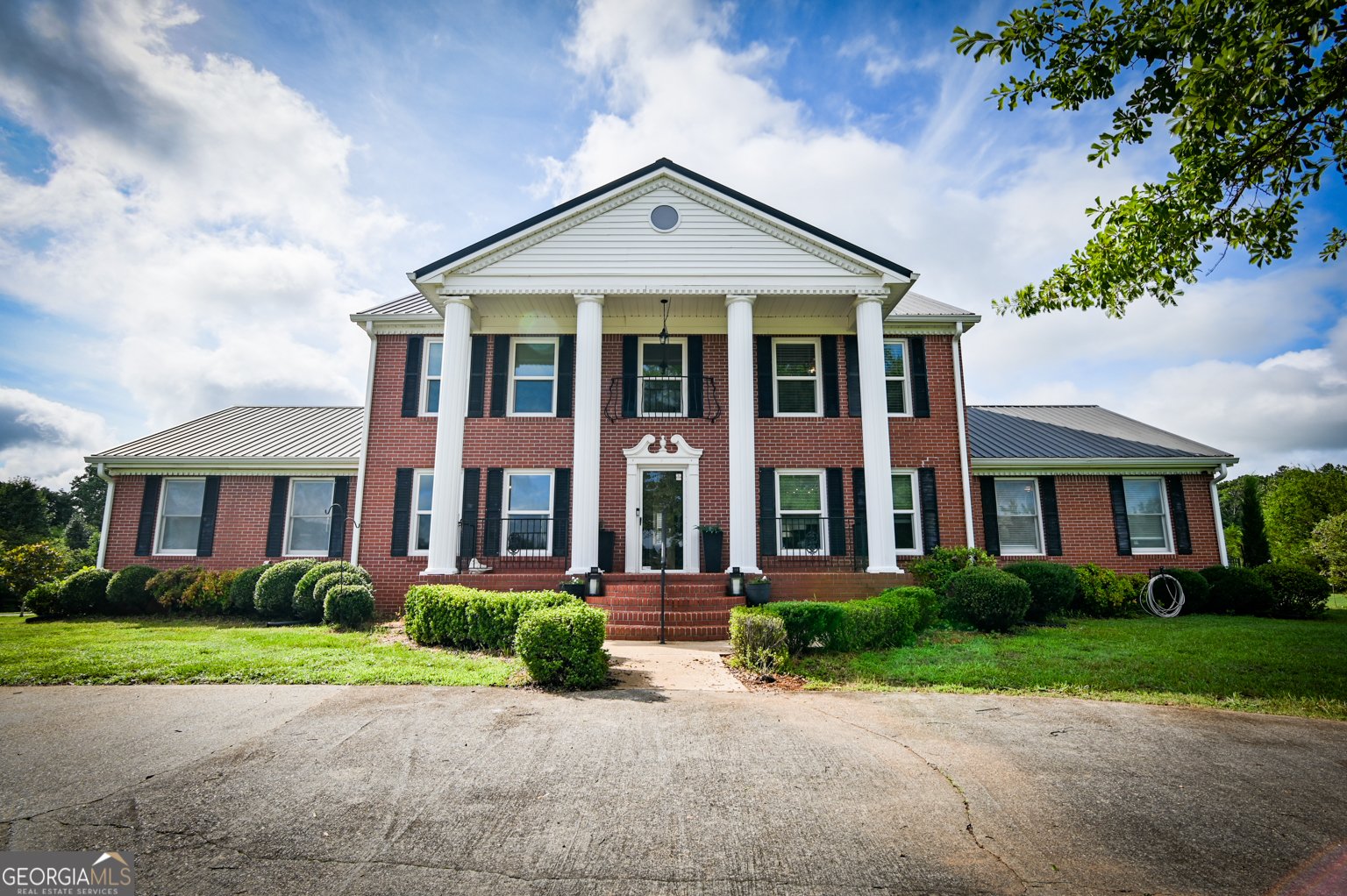 1520 Colonial Drive Good Hope - main photo