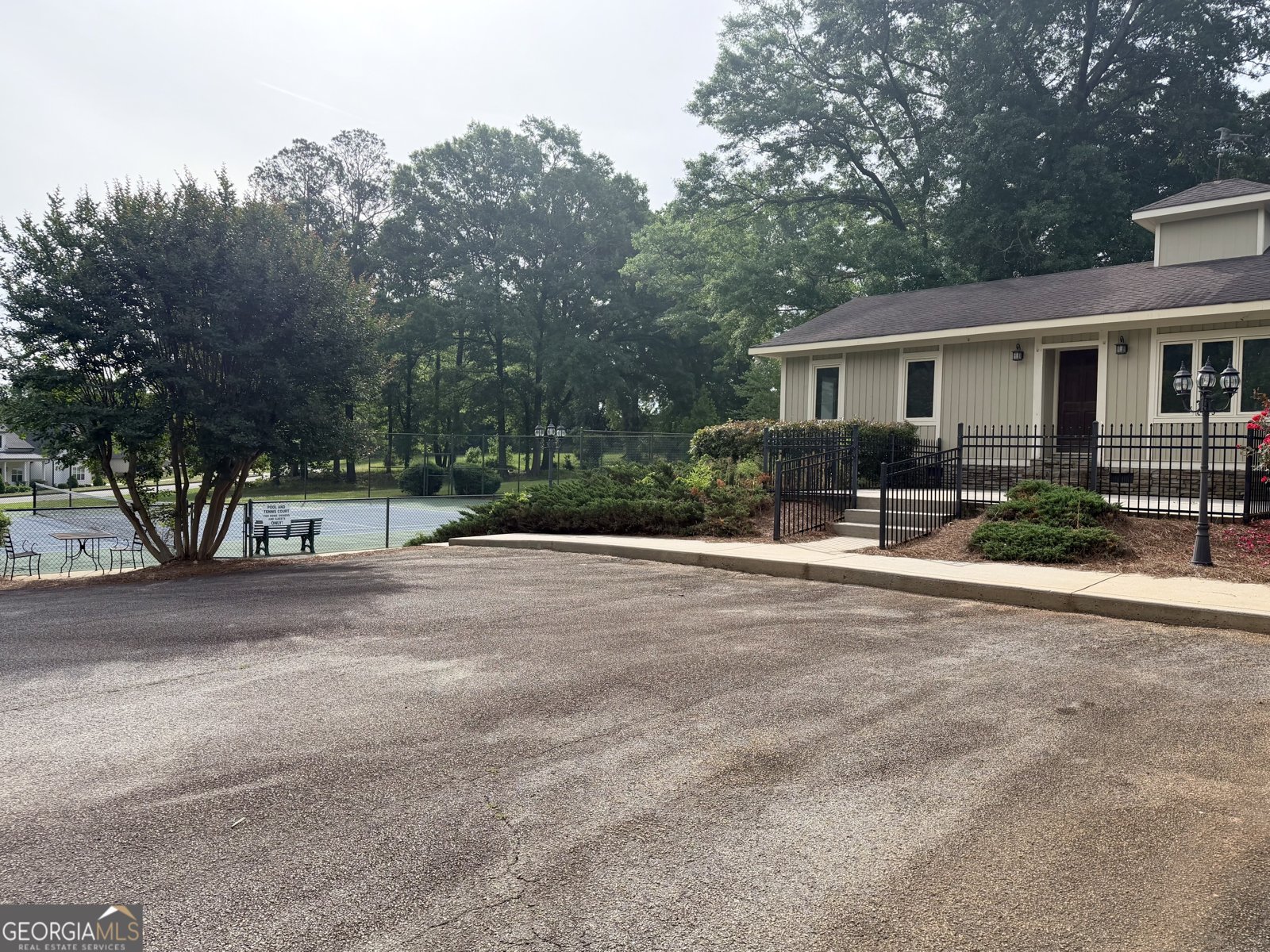1202 Knowles Alley Griffin - Photo 49