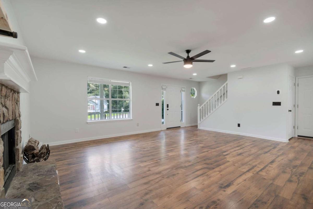 2055 Amberly Glen Way Dacula - Photo 8