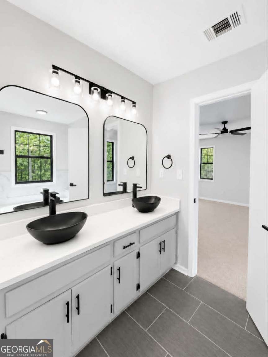 355 Oak Hill Circle Covington - Photo 13