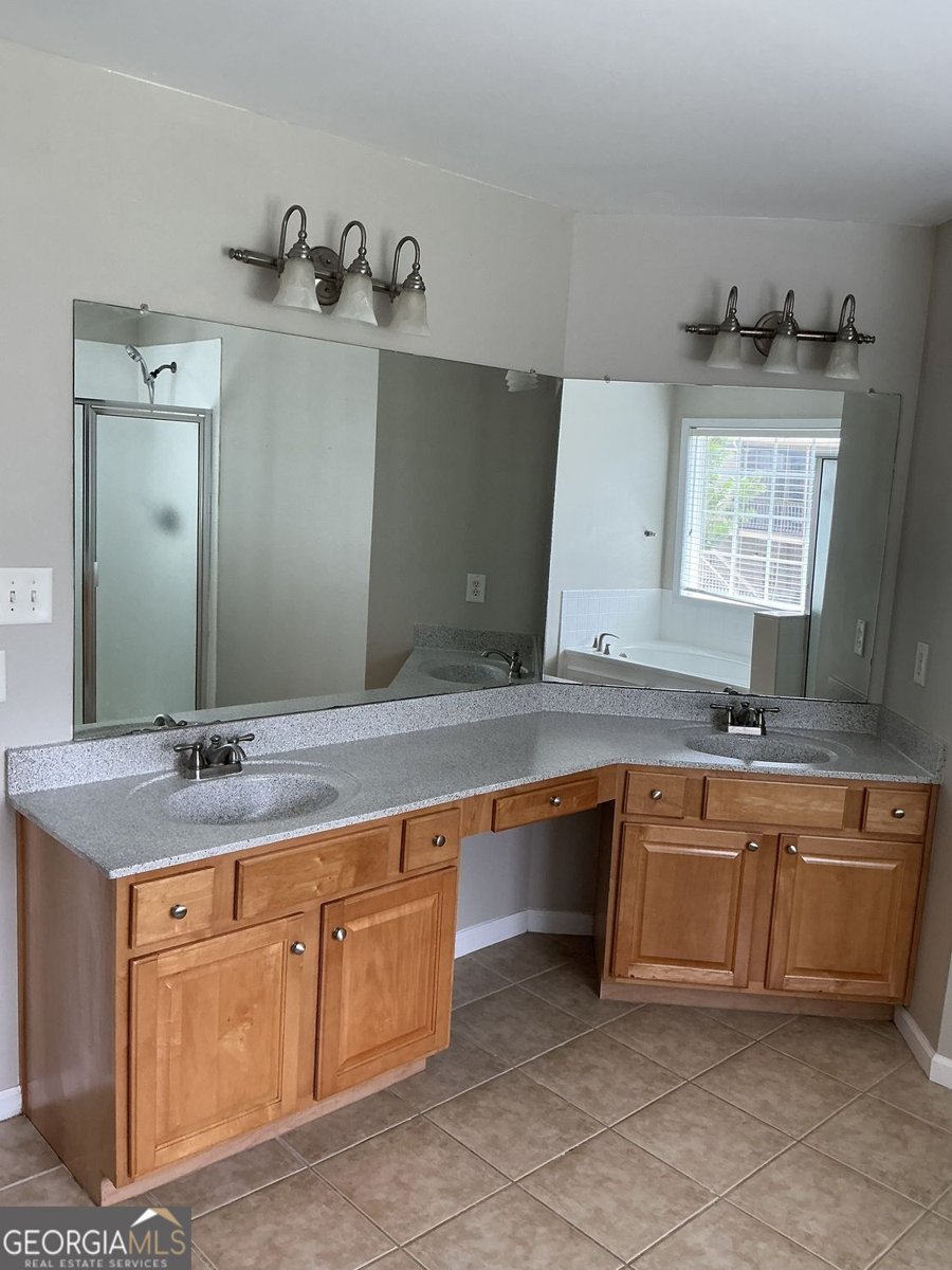 2294 Willow Shade Court Loganville - Photo 15