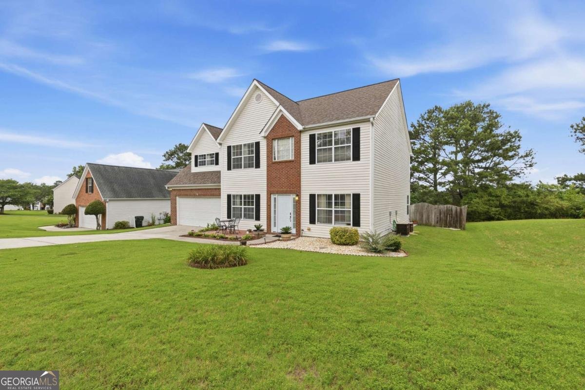 3339 Hillside Links Drive Snellville - main photo