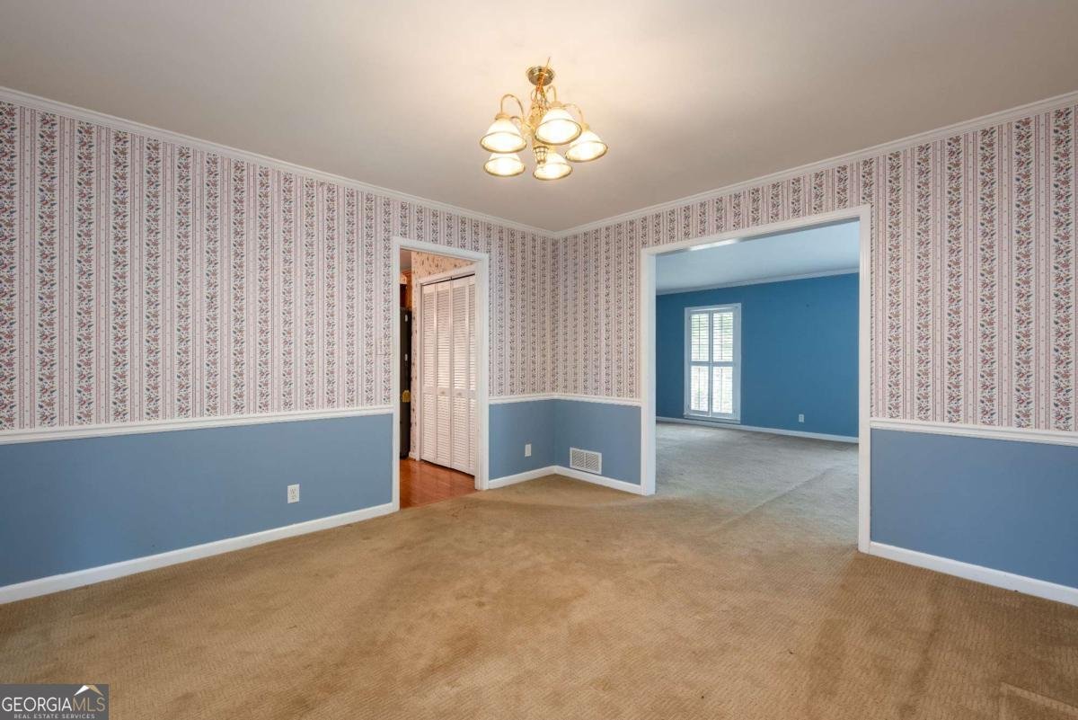 721 Dorsey Circle Lilburn - Photo 11