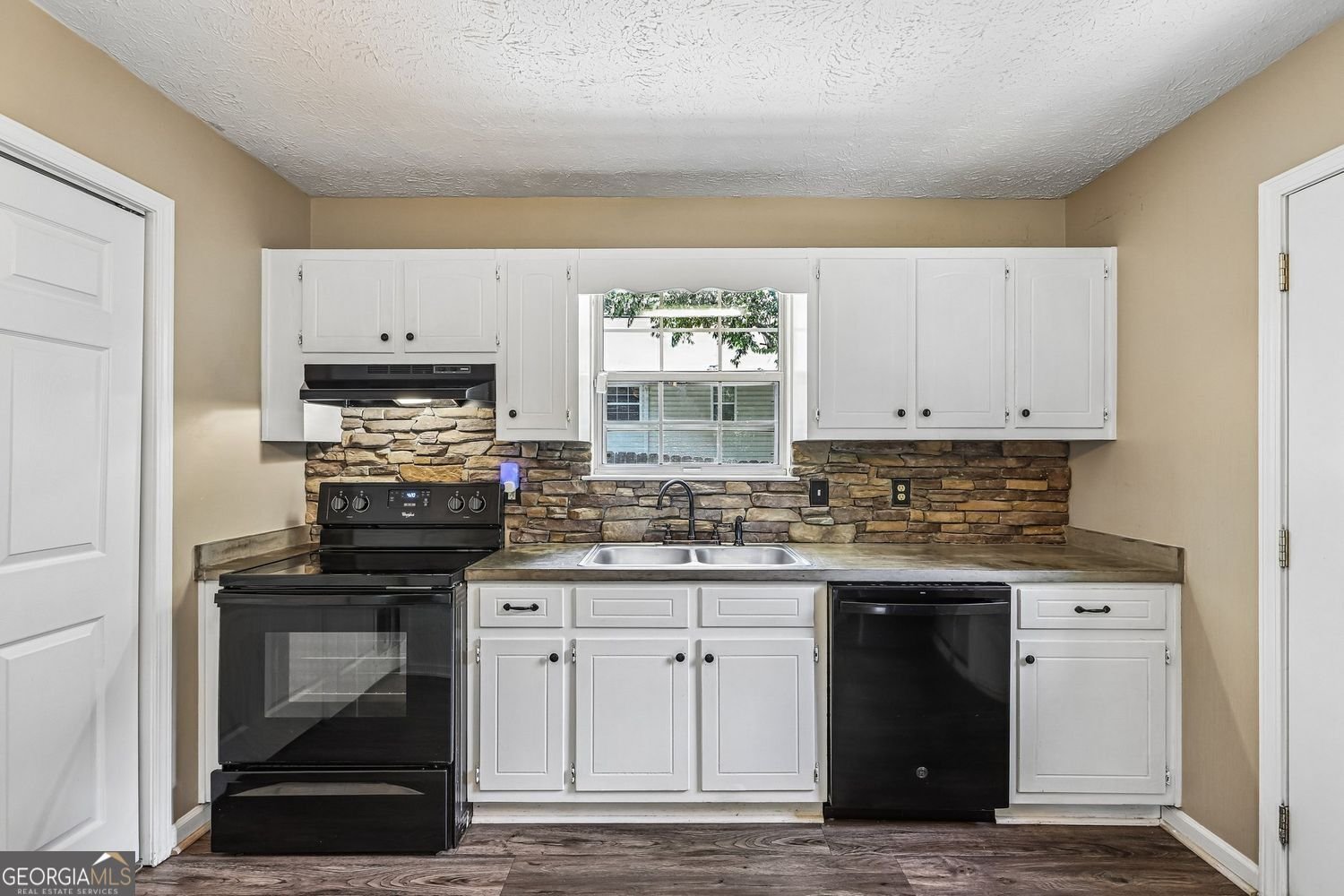 6360 Quail Trail Gainesville - Photo 8