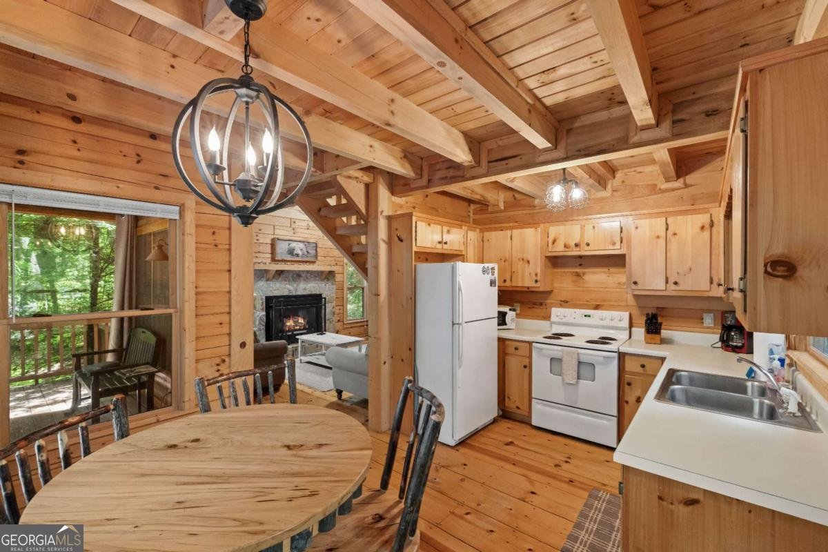 14 Finch Lane Cherry Log - Photo 8