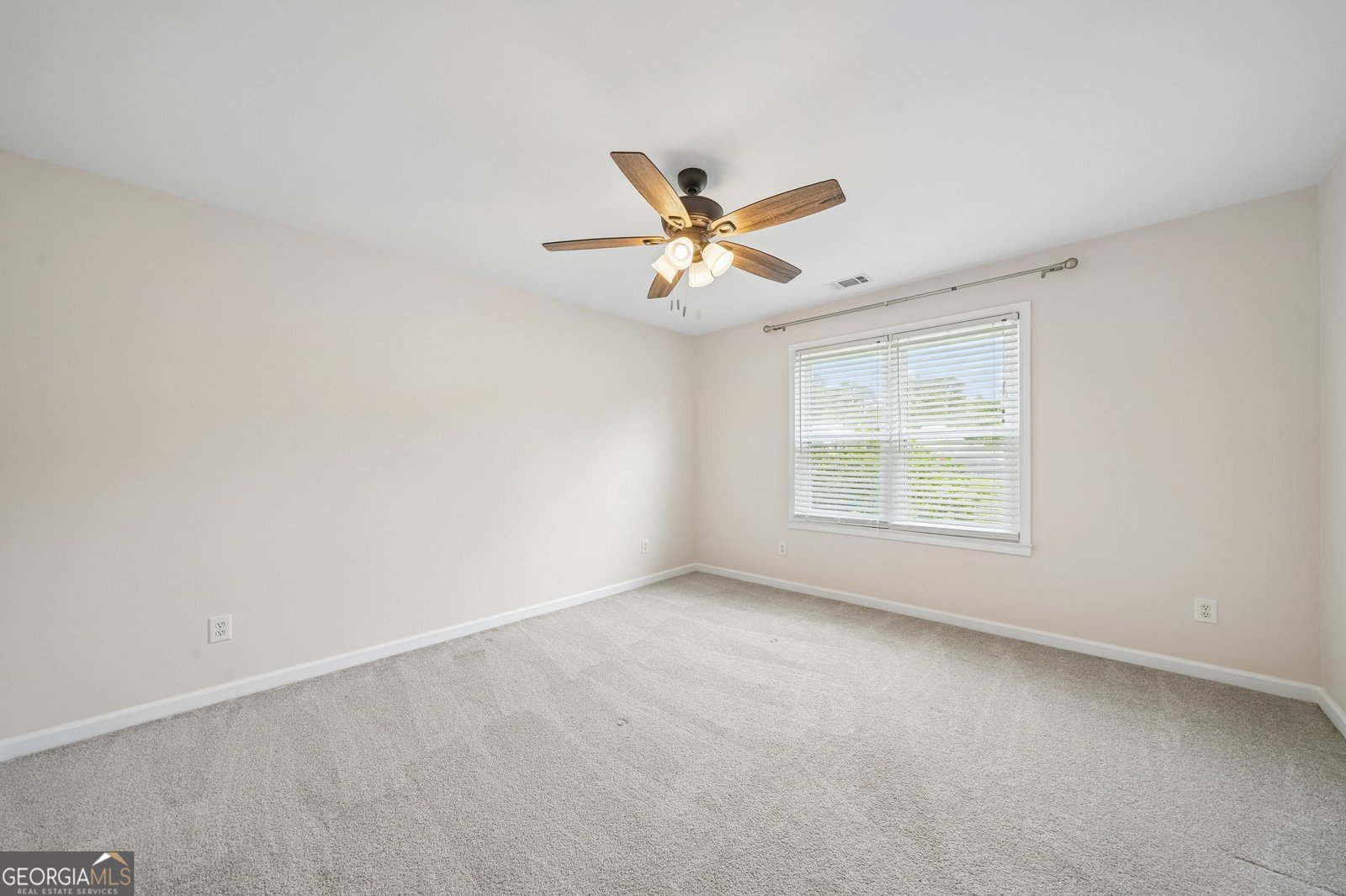 162 Country Meadows Court McDonough - Photo 11