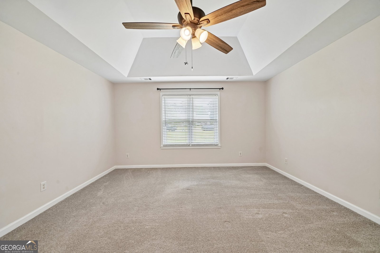 162 Country Meadows Court McDonough - Photo 7