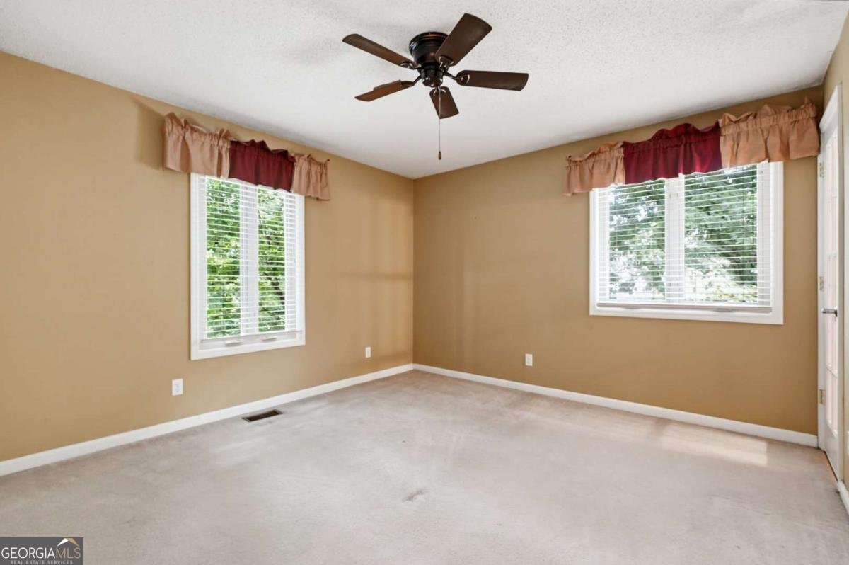 2033 Riverwood Drive Gainesville - Photo 12