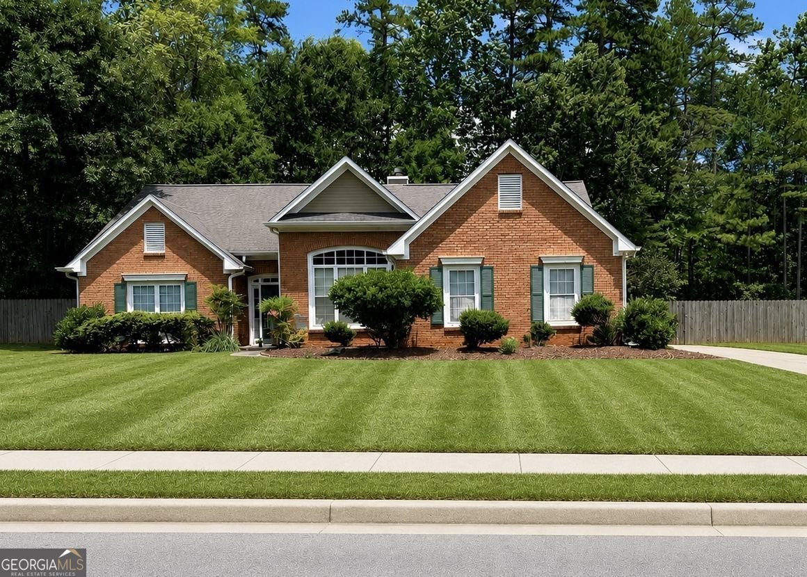 4389 Chatham View Drive Buford - main photo
