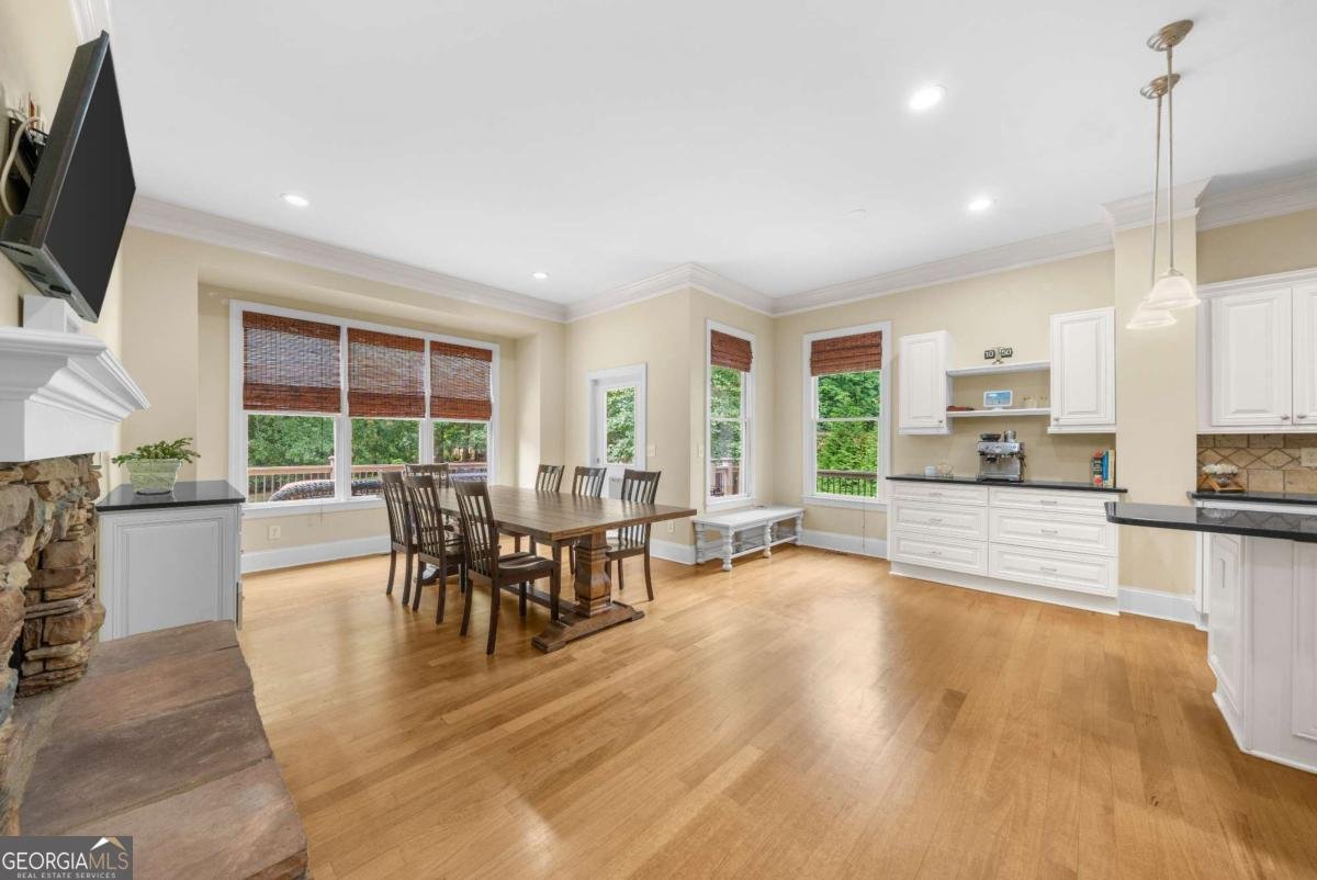 7530 Wandering Oak Way Cumming - Photo 12