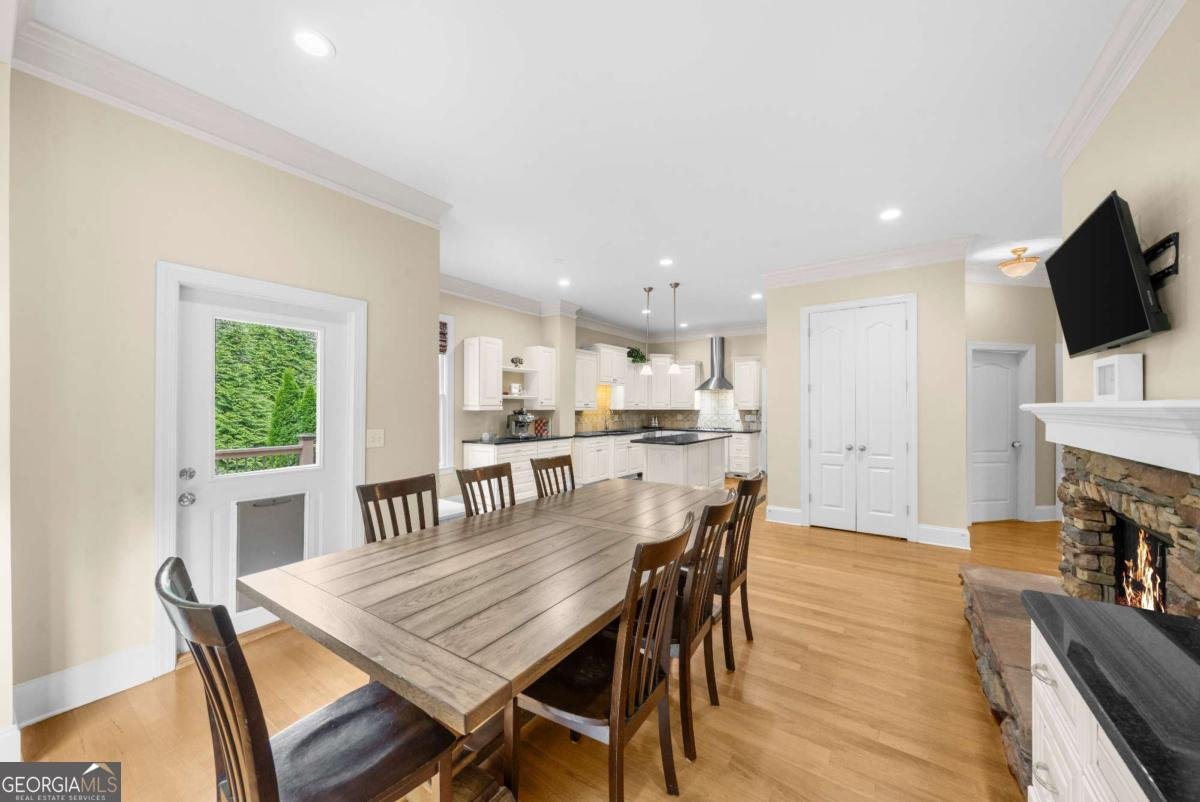 7530 Wandering Oak Way Cumming - Photo 13