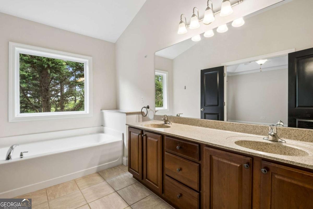 3279 Greenwood Oak Drive Peachtree Corners - Photo 34