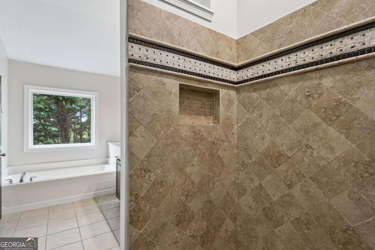 3279 Greenwood Oak Drive Peachtree Corners - Photo 35