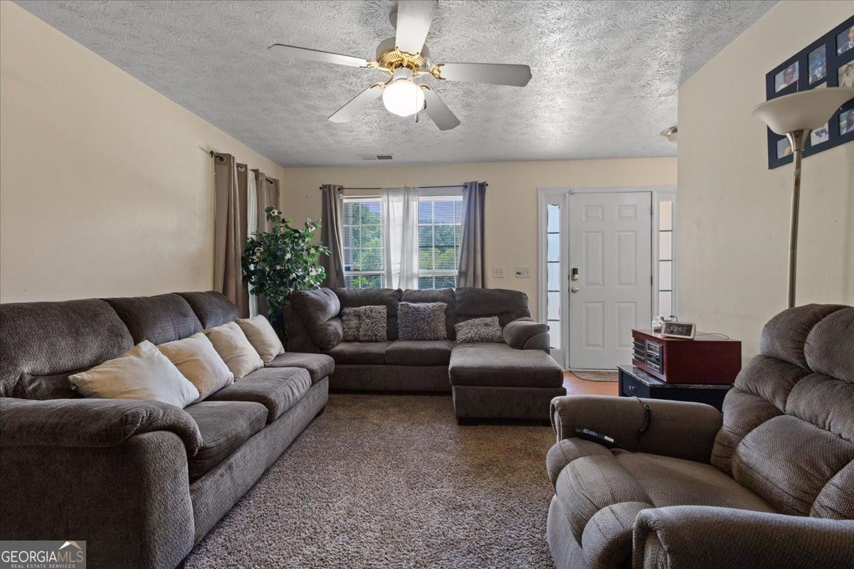 8405 Somerton Circle Douglasville - Photo 10