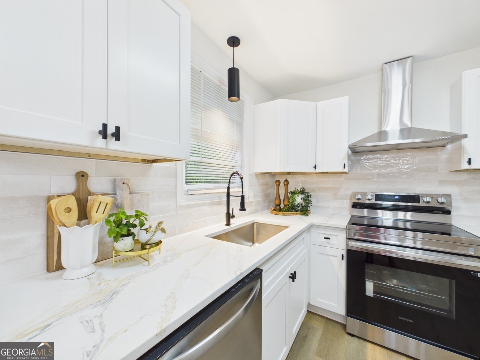 2443 Lambert Drive Macon - Photo 17