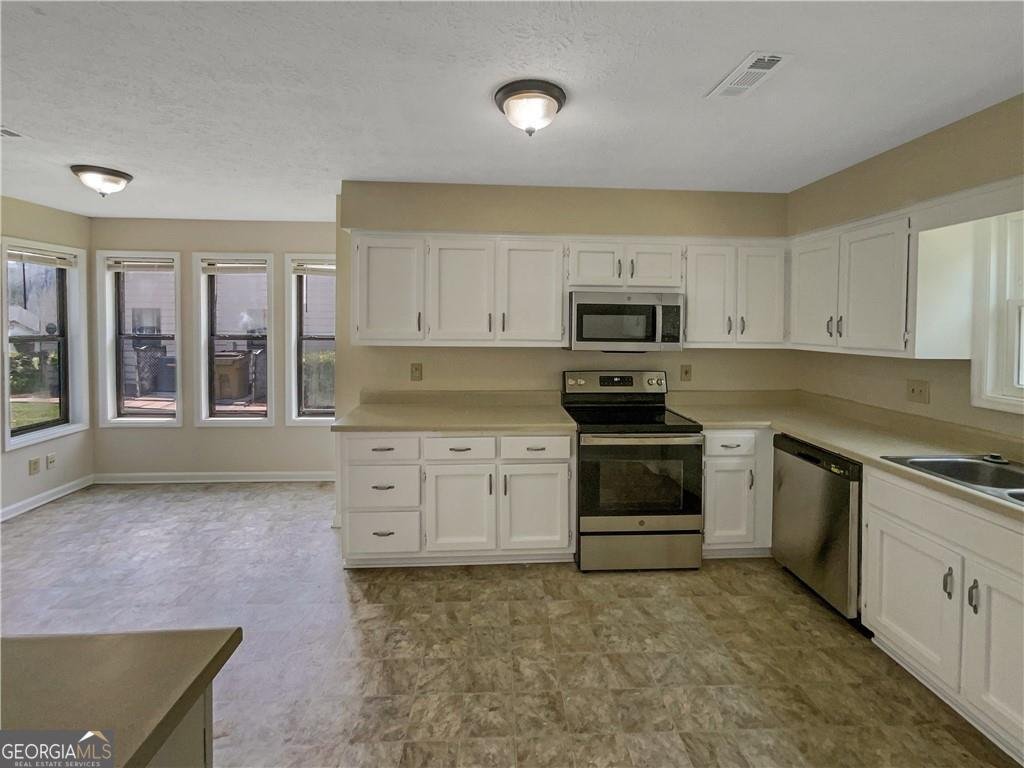 8883 Peppertree Drive Jonesboro - Photo 9