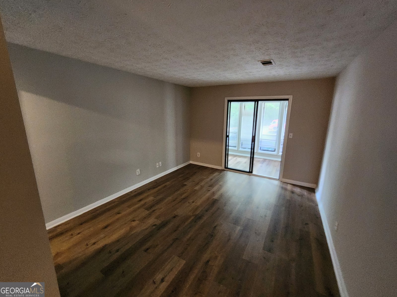 9400 Roberts Drive Sandy Springs - Photo 13