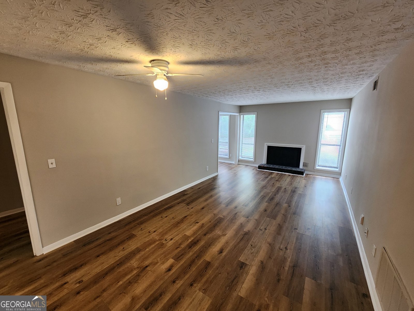 9400 Roberts Drive Sandy Springs - Photo 8