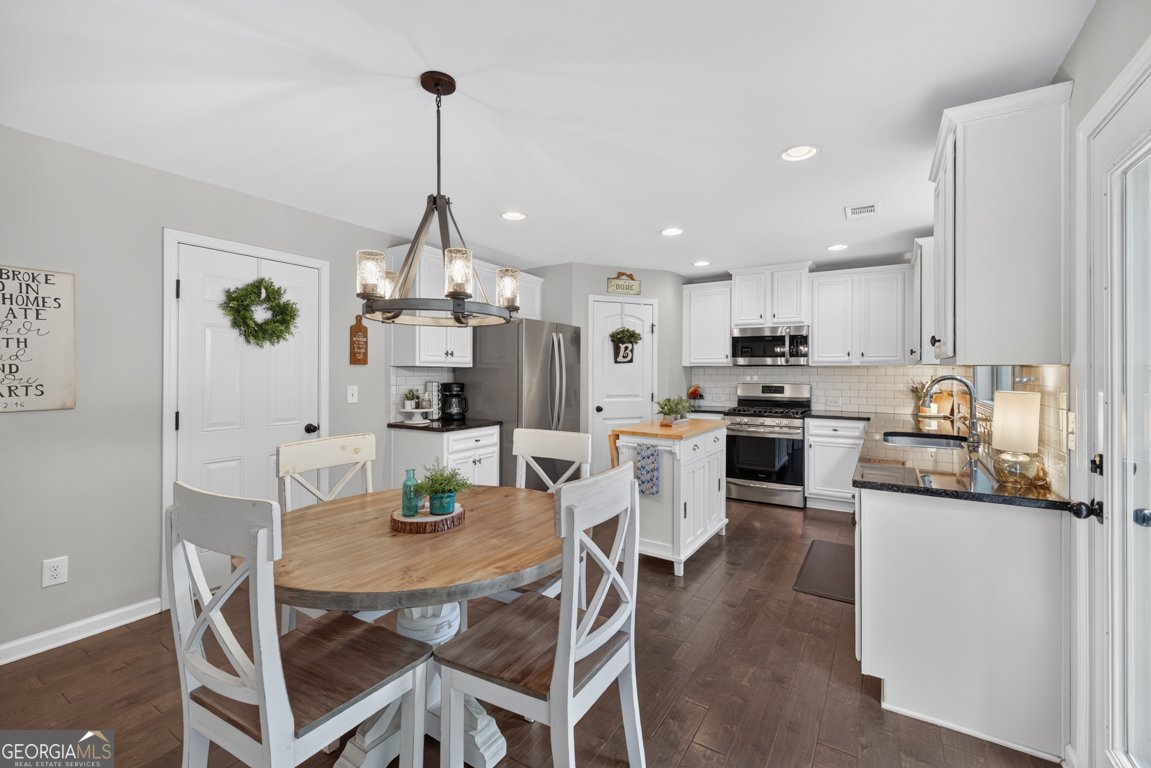 5912 Park Bay Court Flowery Branch - Photo 15