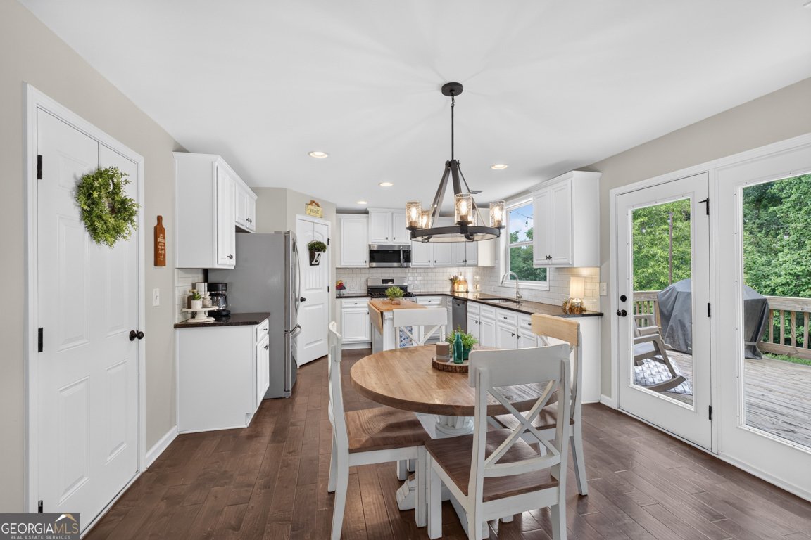 5912 Park Bay Court Flowery Branch - Photo 17