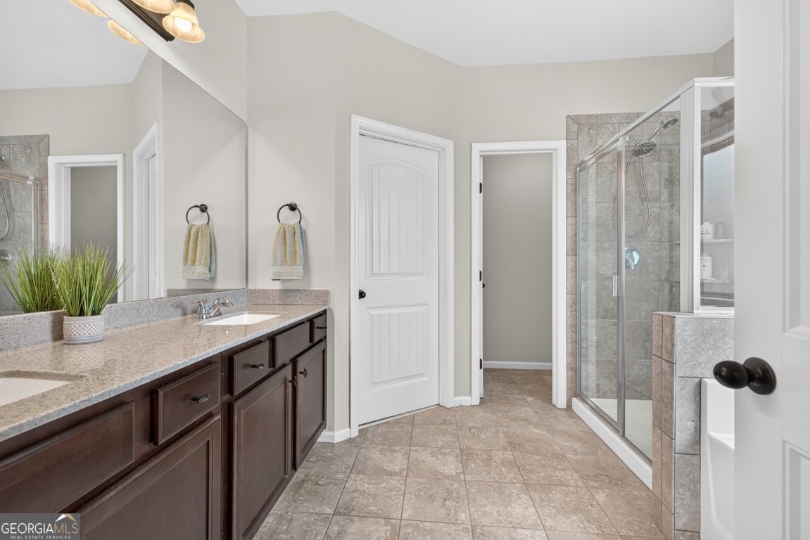 5912 Park Bay Court Flowery Branch - Photo 37