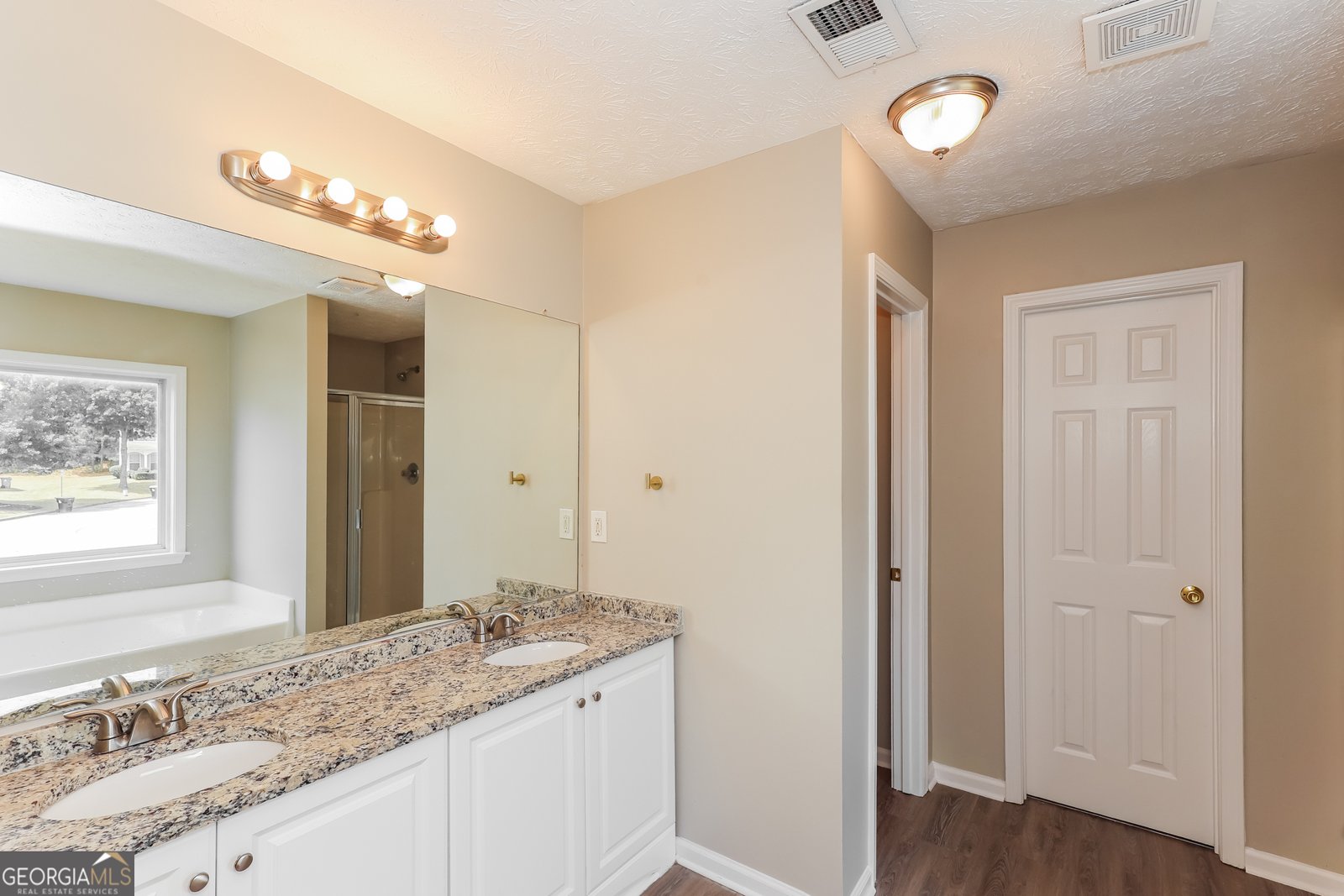 8931 Crestview Circle Union City - Photo 11