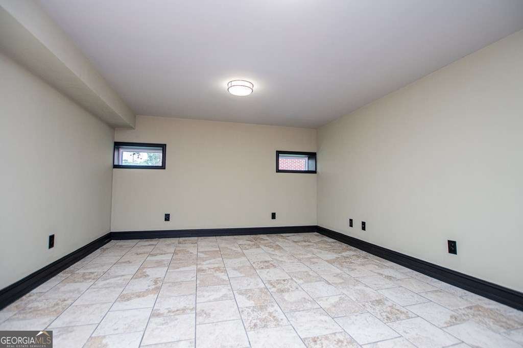 2024 Maple Street Carrollton - Photo 81