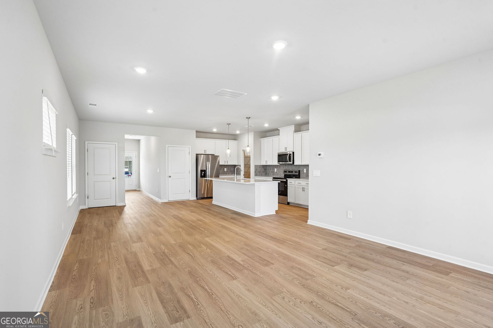 2865 Aralynn Way College Park - Photo 10