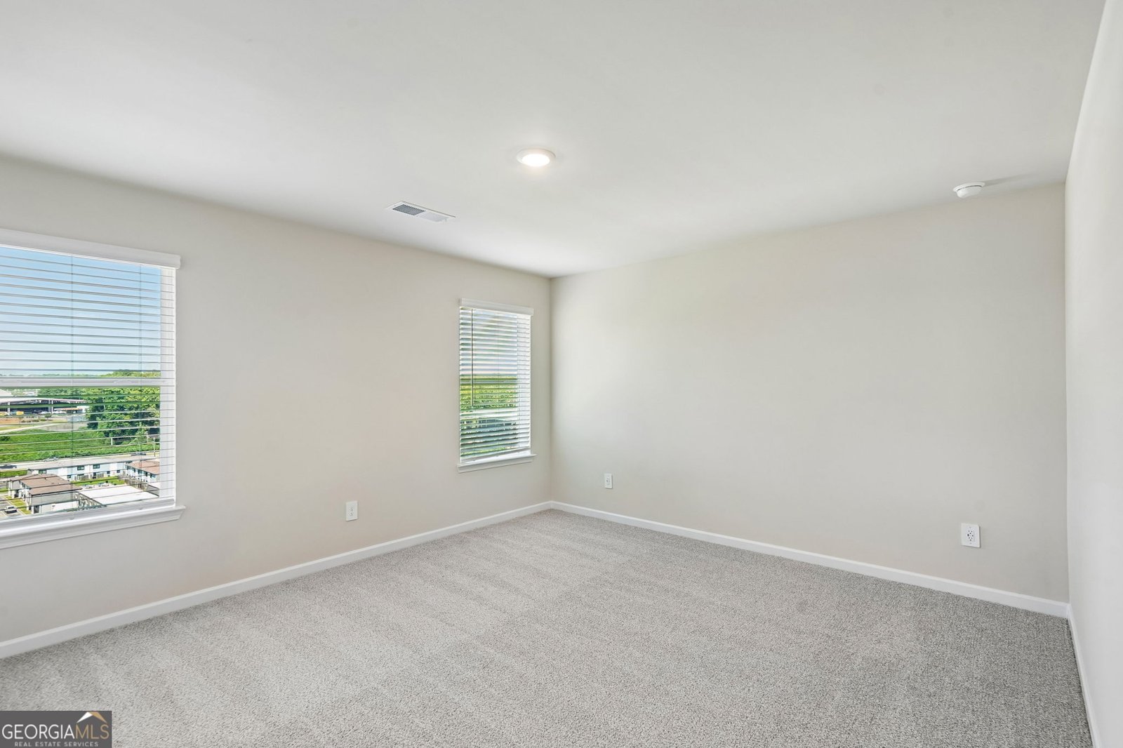2865 Aralynn Way College Park - Photo 31