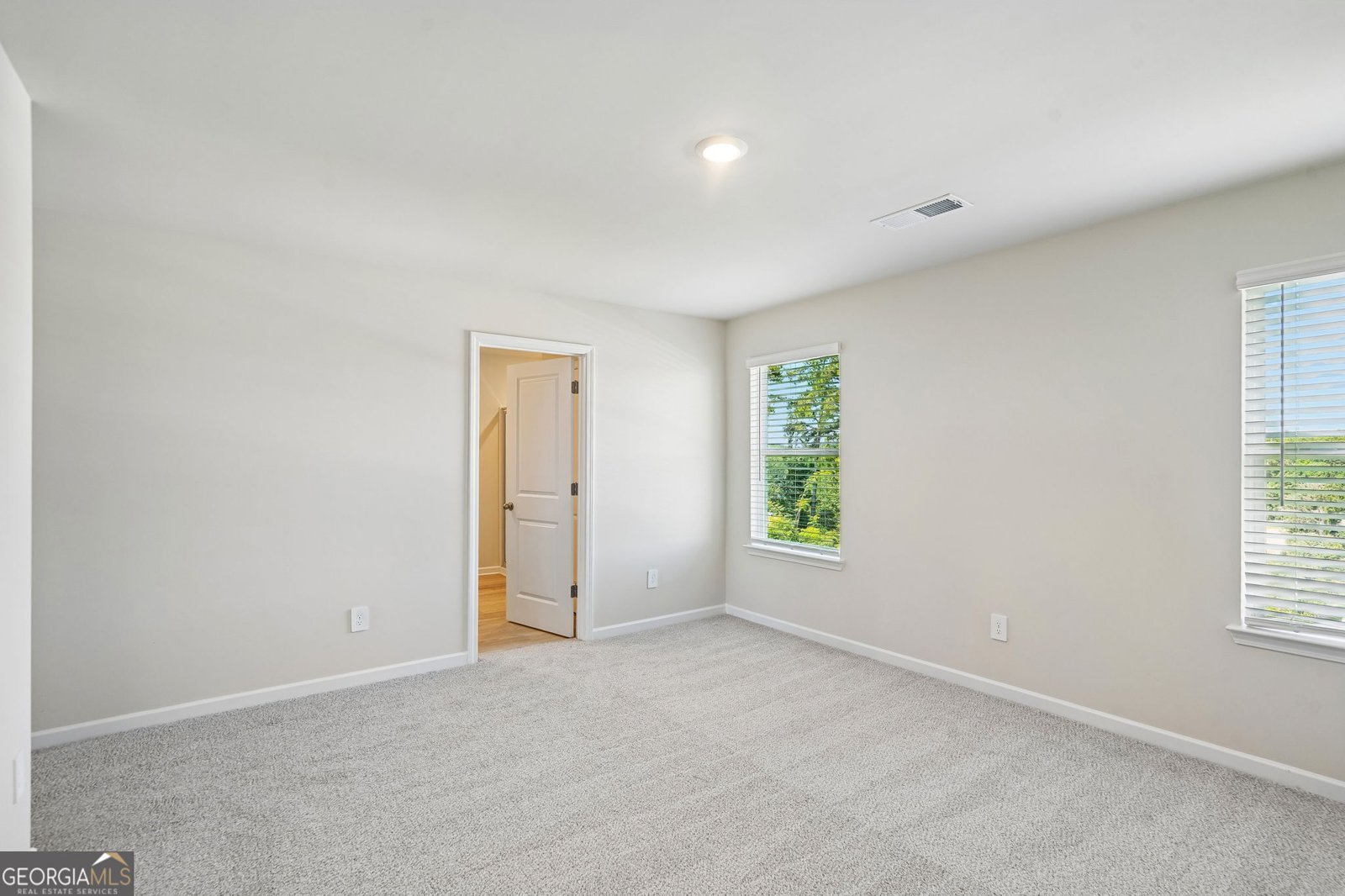 2865 Aralynn Way College Park - Photo 33