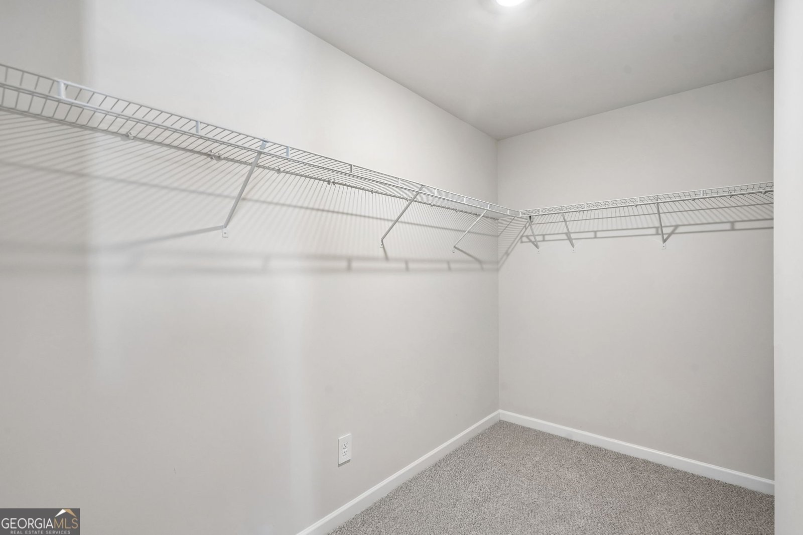 2865 Aralynn Way College Park - Photo 35