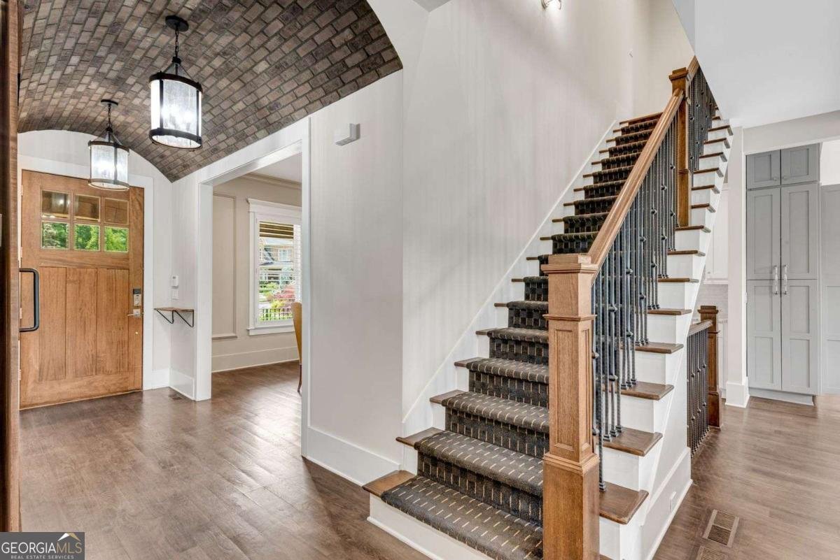 212 Fernwood Place Woodstock - Photo 7