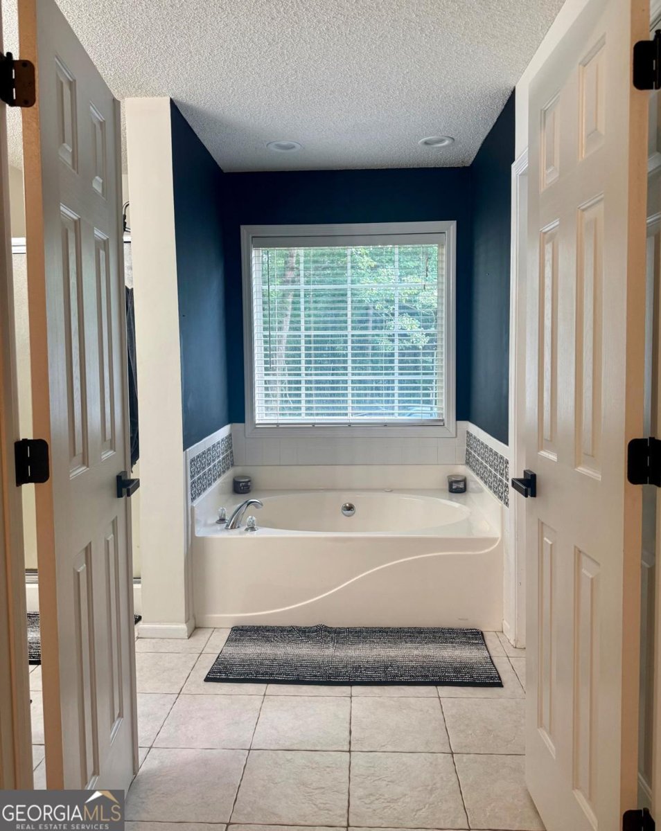 710 shoal creek Drive Griffin - Photo 14