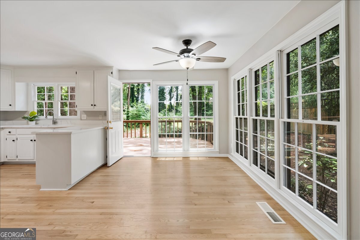 153 Lakeside Drive Kennesaw - Photo 22