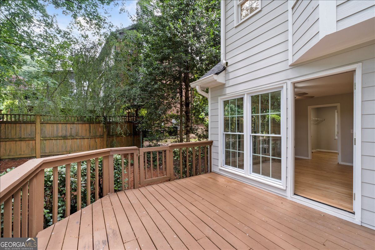 153 Lakeside Drive Kennesaw - Photo 25