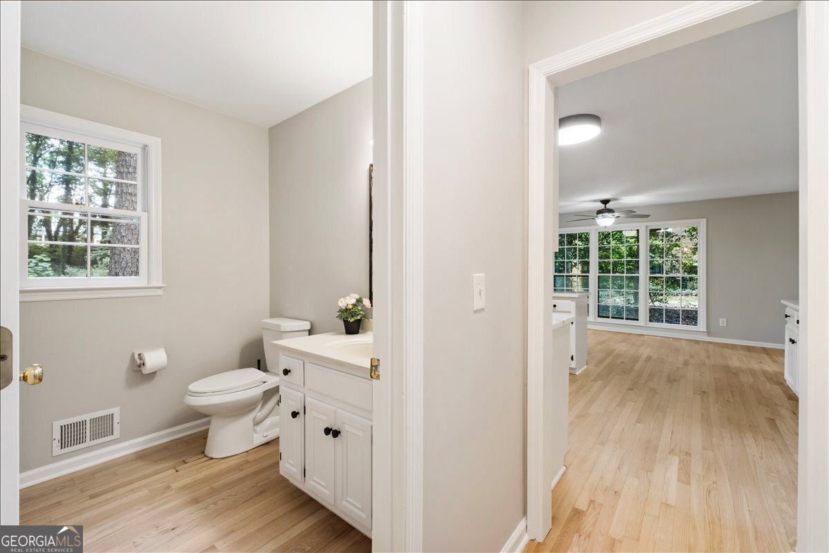 153 Lakeside Drive Kennesaw - Photo 27