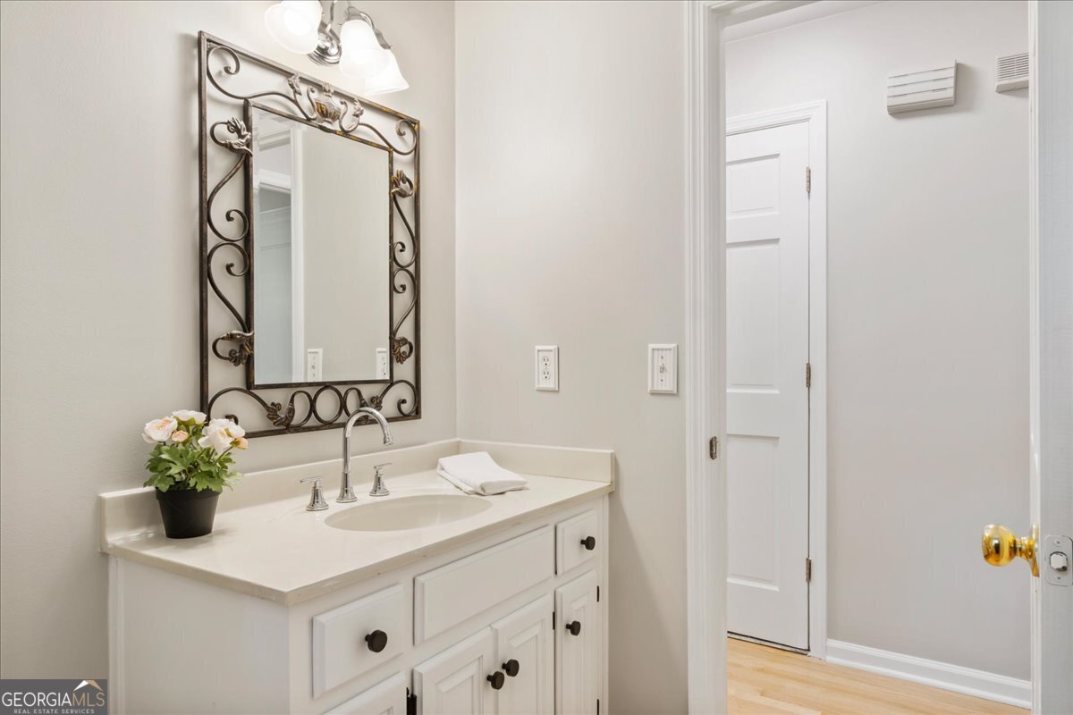 153 Lakeside Drive Kennesaw - Photo 28