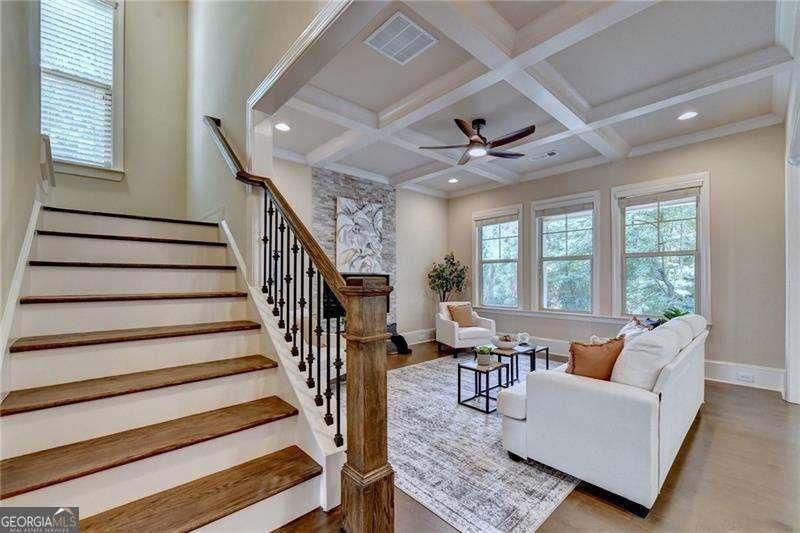 101 Spur Lane Alpharetta - Photo 8