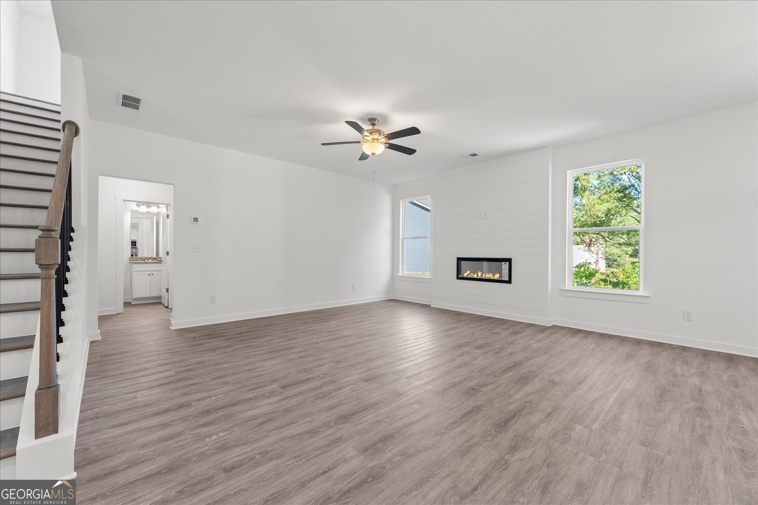 540 Lillian Way Statham - Photo 11