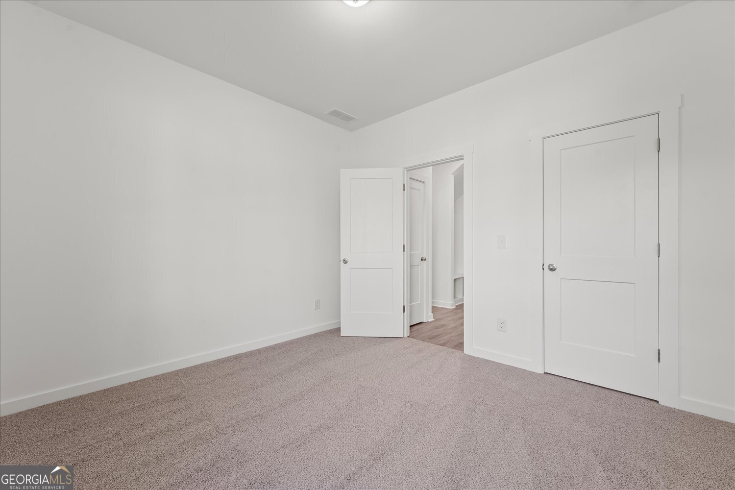 540 Lillian Way Statham - Photo 15