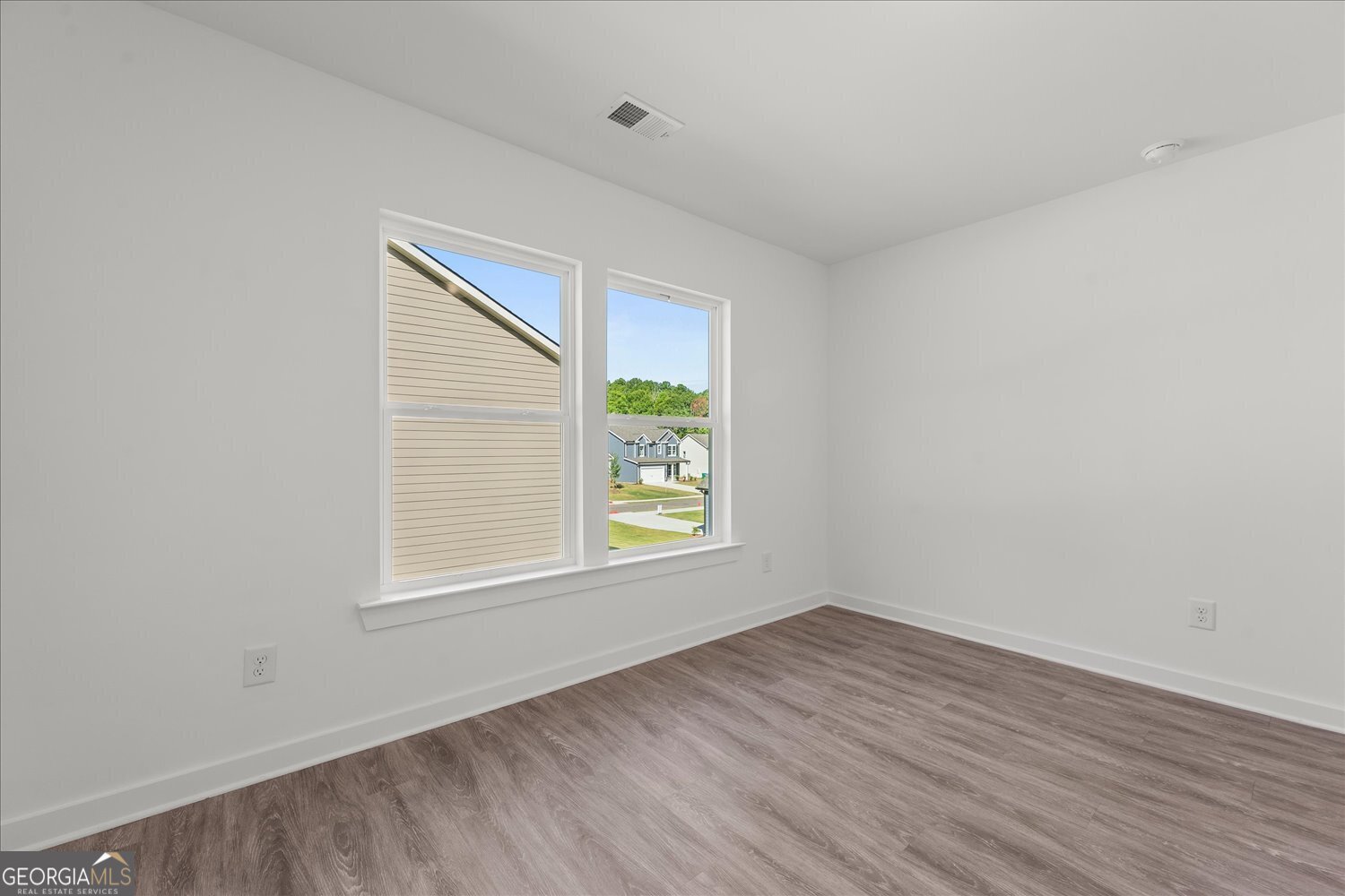 540 Lillian Way Statham - Photo 16
