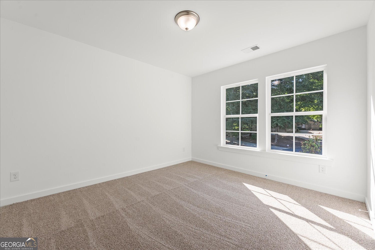 540 Lillian Way Statham - Photo 27