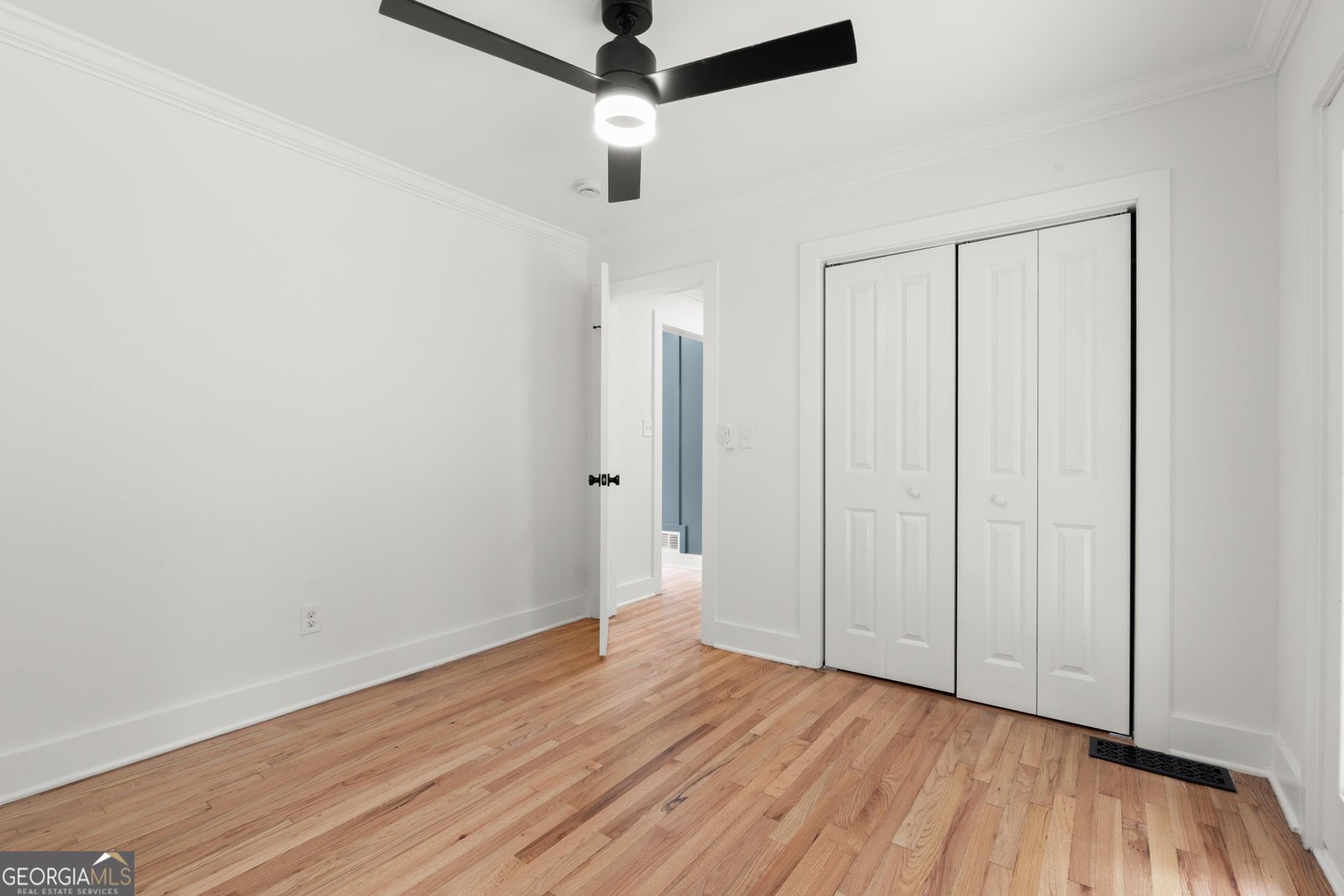 2324 Elmwood Circle Atlanta - Photo 16