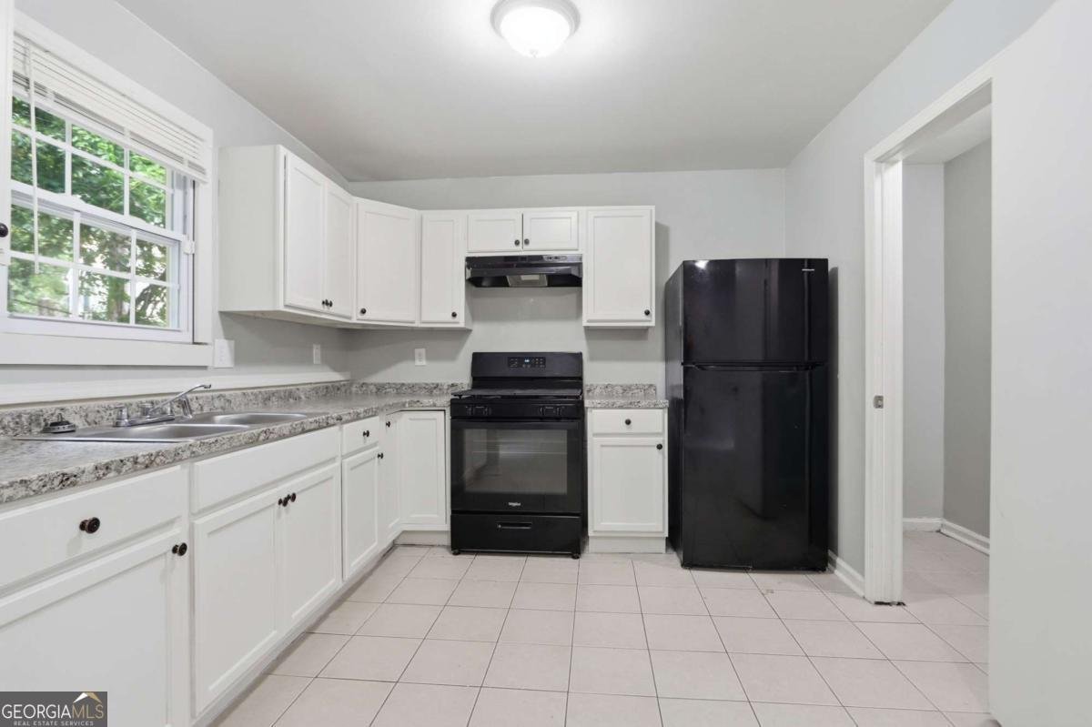 5202 Scarbrough Lane Stone Mountain - Photo 14