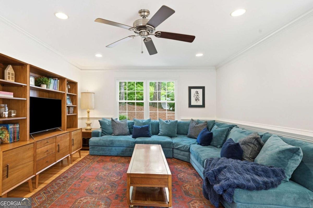 765 Lake Top Way Roswell - Photo 10